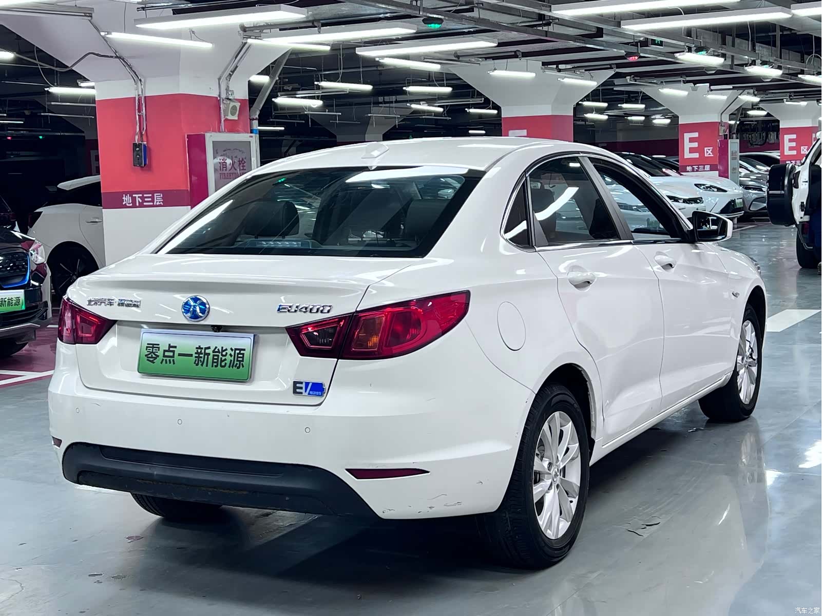 BAIC EU400, 2017 4