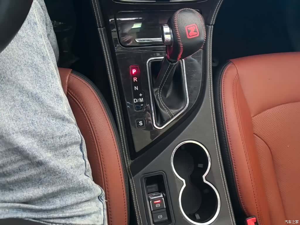 Zotye T600, 2016 14