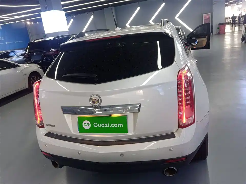 Cadillac SRX