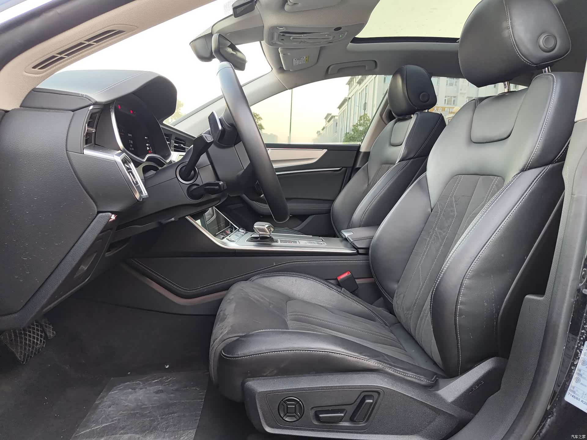 Audi A7L, 2024 16