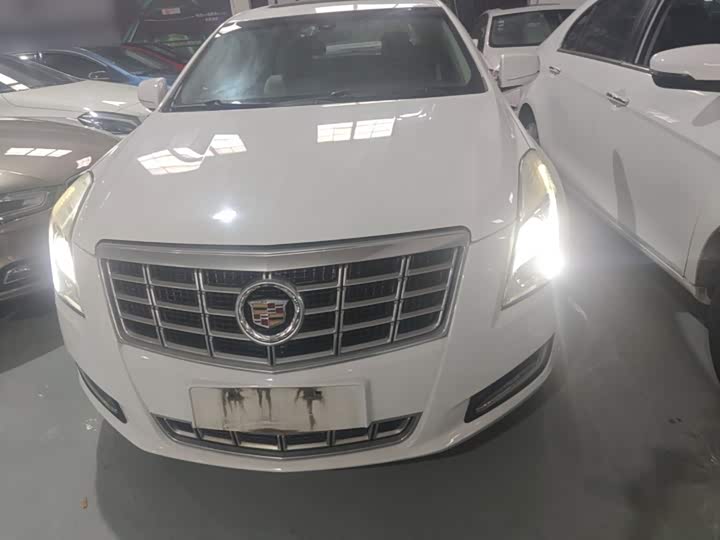 Cadillac XTS 2015 28T Комфорт