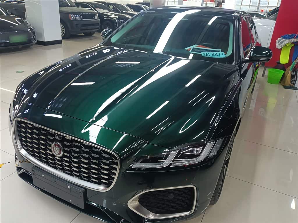 Jaguar XFL