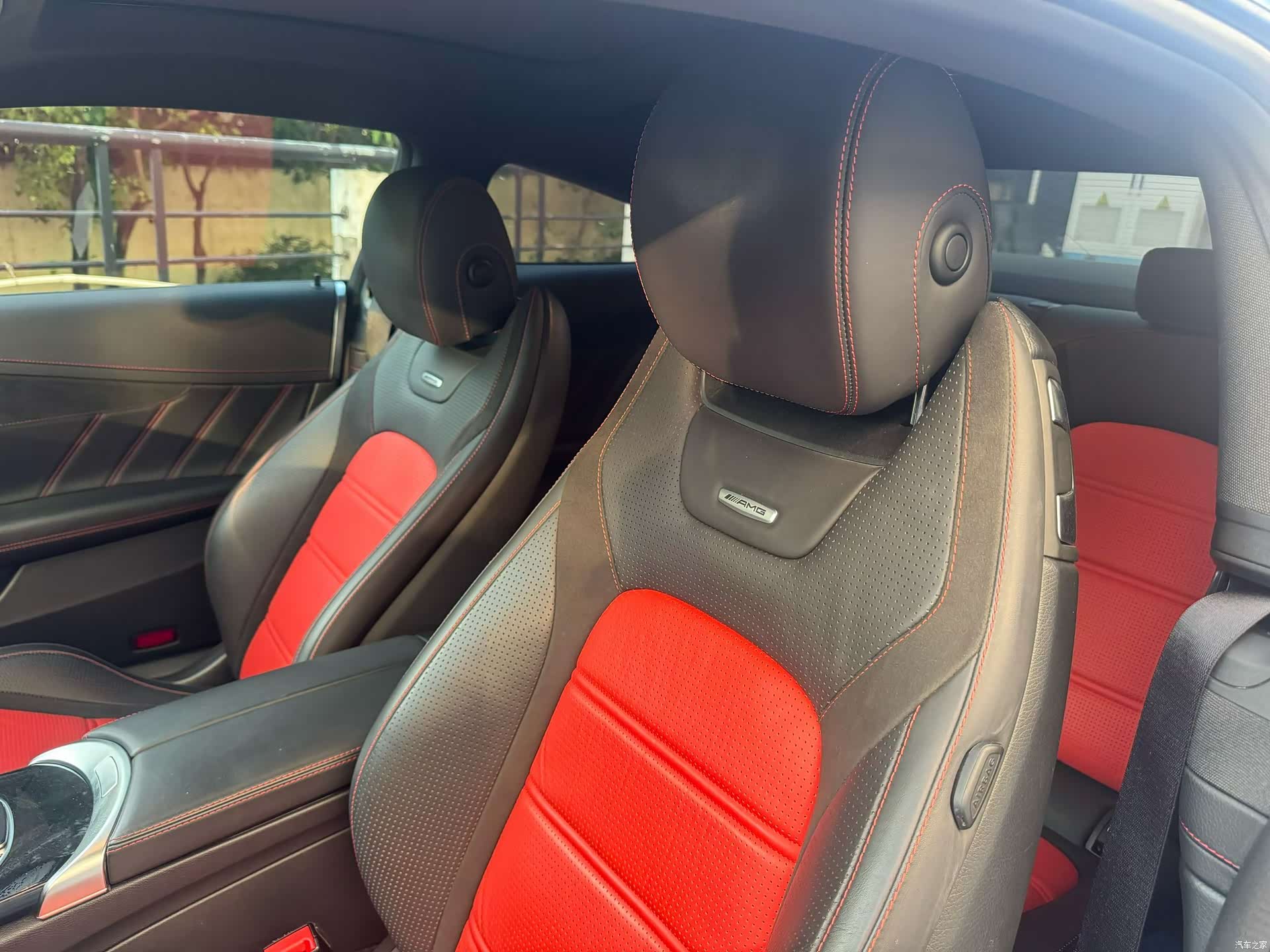 Mercedes-Benz C-Class, 2020 4