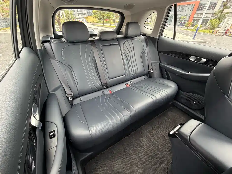 Geely Galaxy Galaxy E5