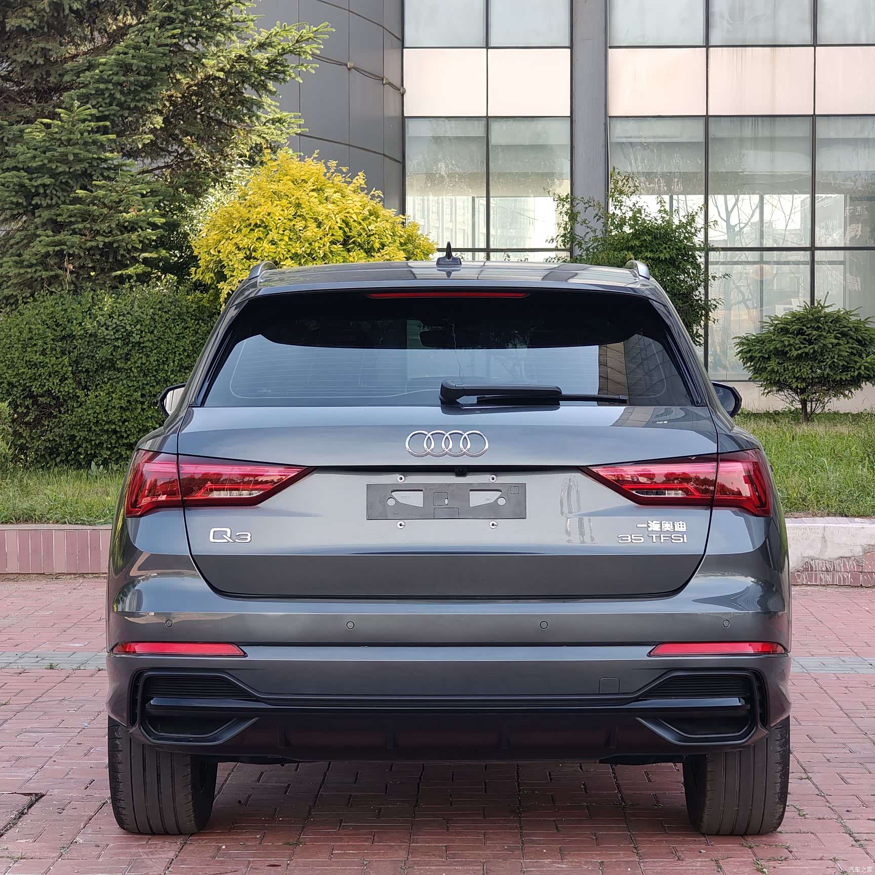 Audi Q3, 2022 4