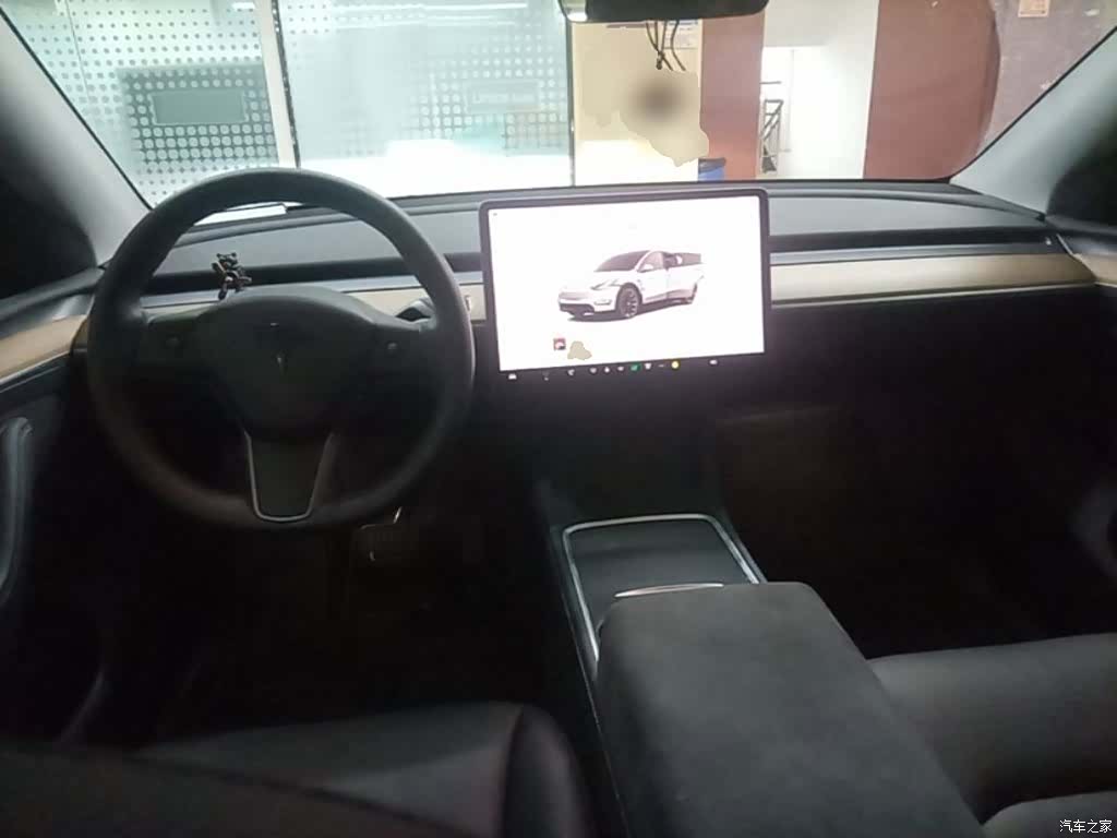 Tesla Model Y, 2022 9