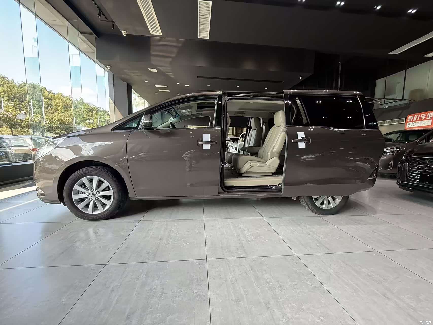 Buick GL8, 2016 все фото