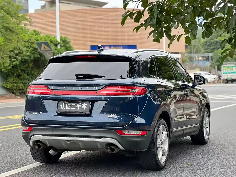 Lincoln MKC