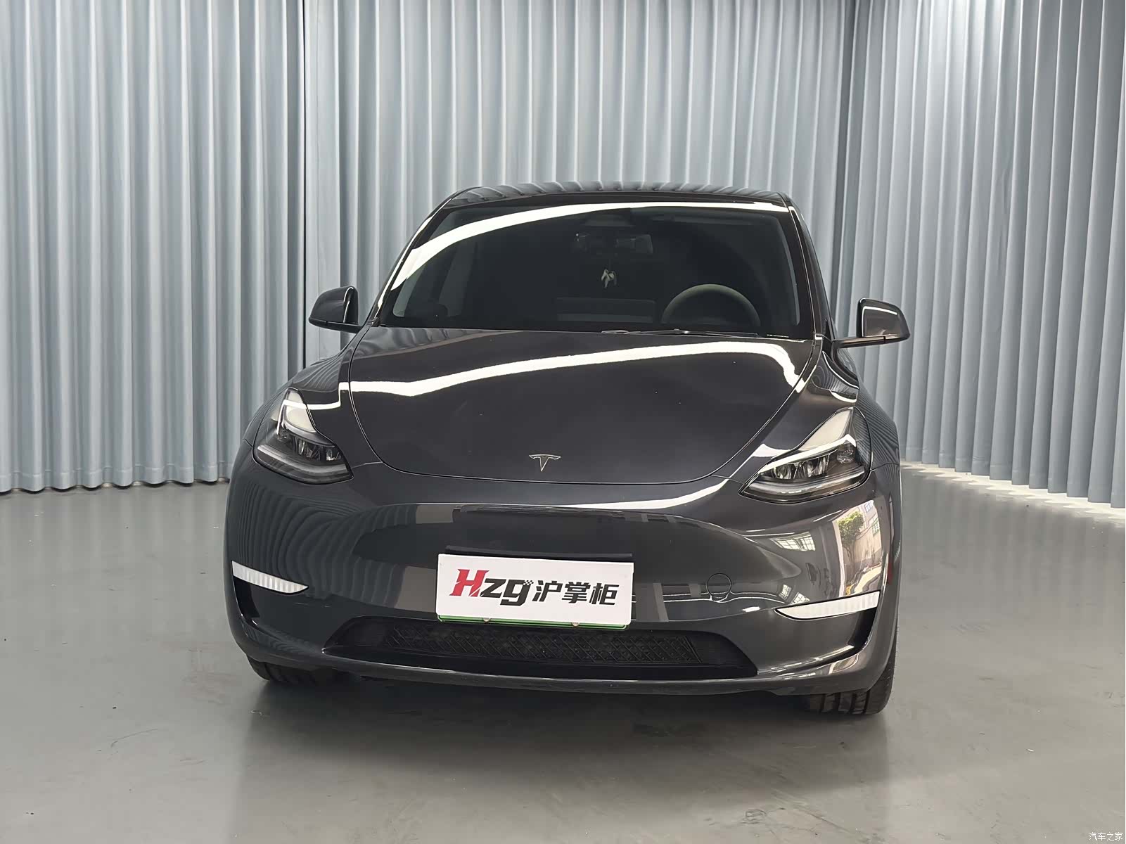 Tesla Model Y, 2024 1
