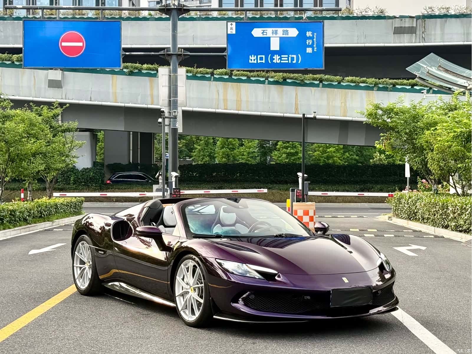 Ferrari 296, 2025 2