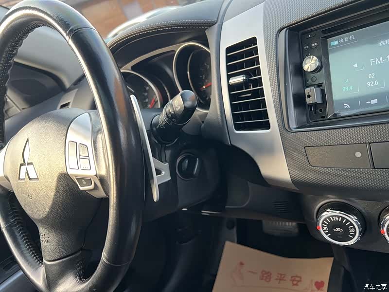 Mitsubishi Outlander, 2011 8