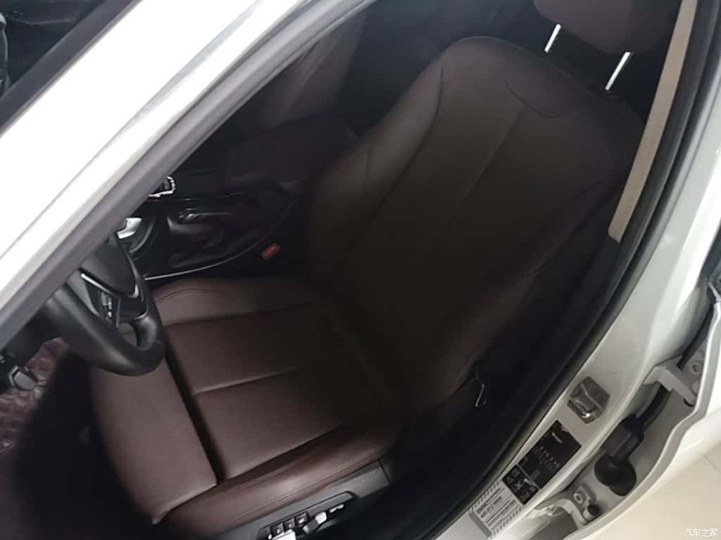 BMW 3 Series, 2018 11
