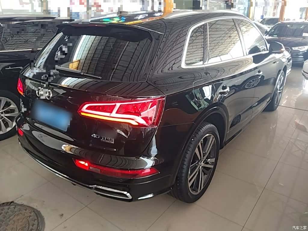Audi Q5L, 2019 7