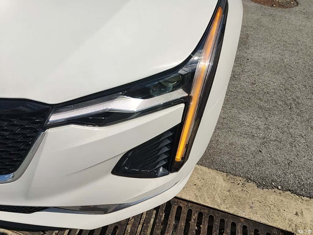 Cadillac CT4, 2022 18