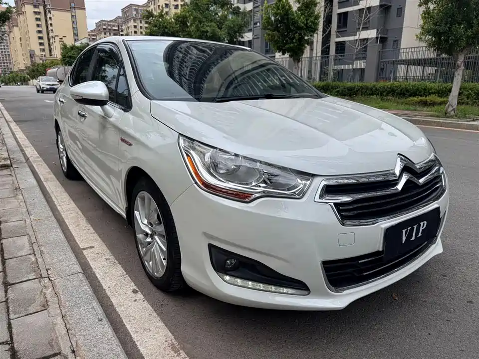 Citroen C4L