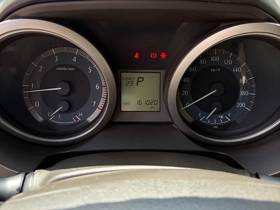 Toyota Prado 2014, фото 15