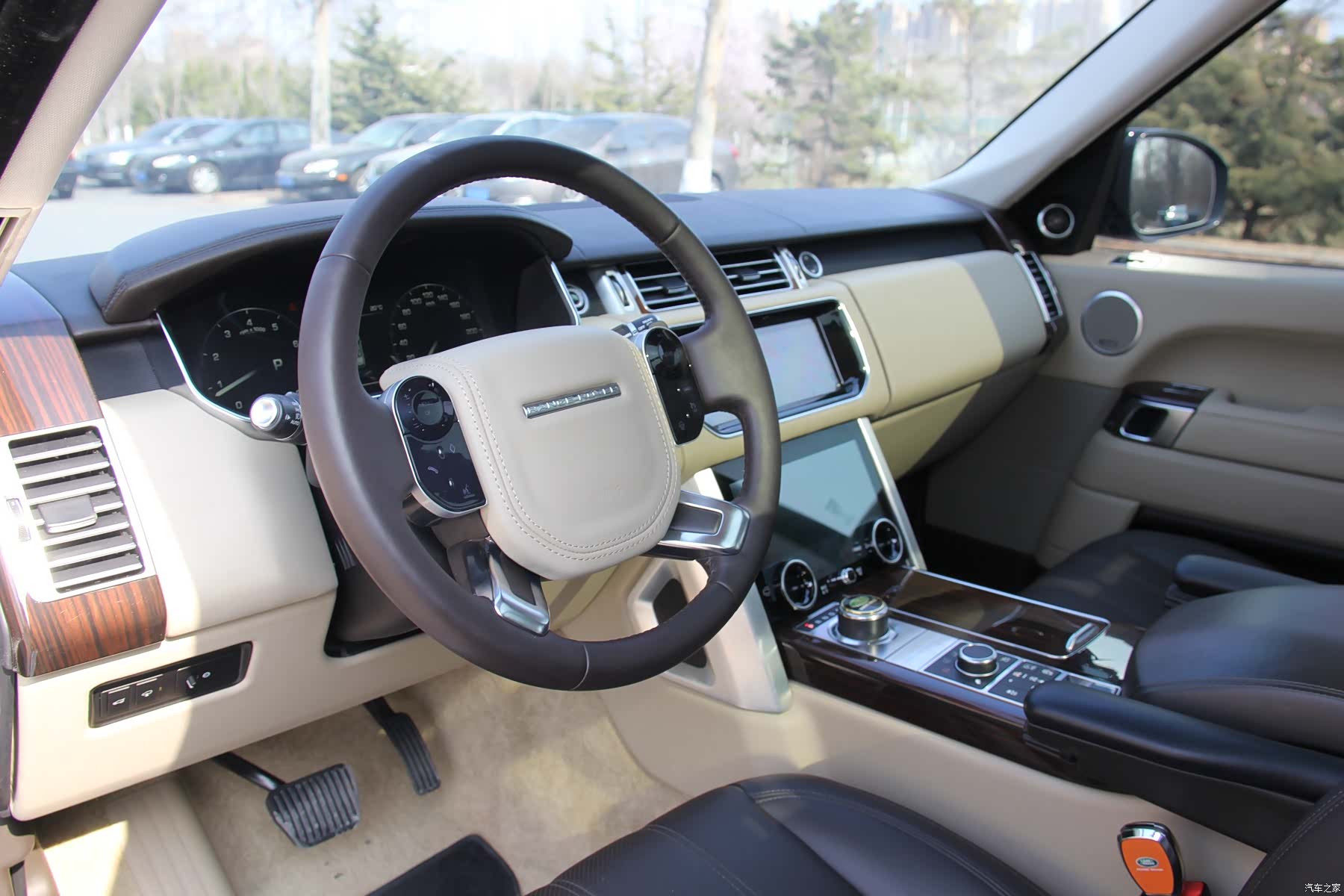 Land Rover Range Rover, 2016 11