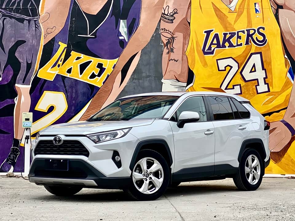 Toyota RAV4 Rongfang