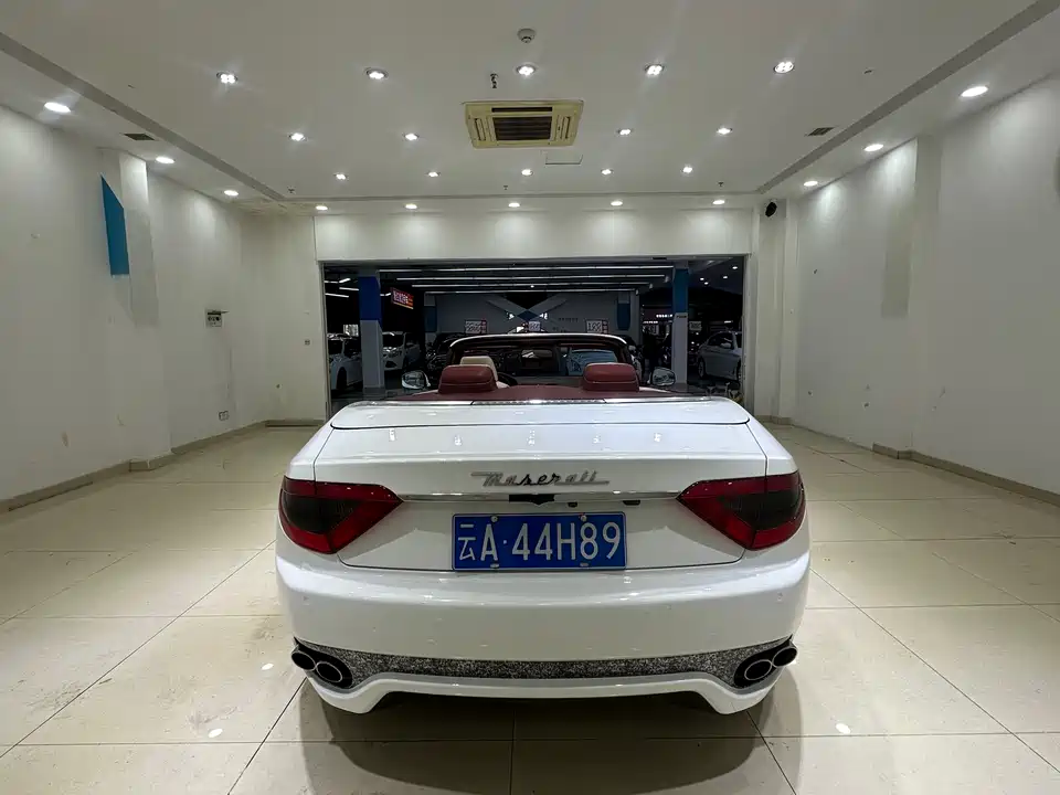 Maserati GranCabrio
