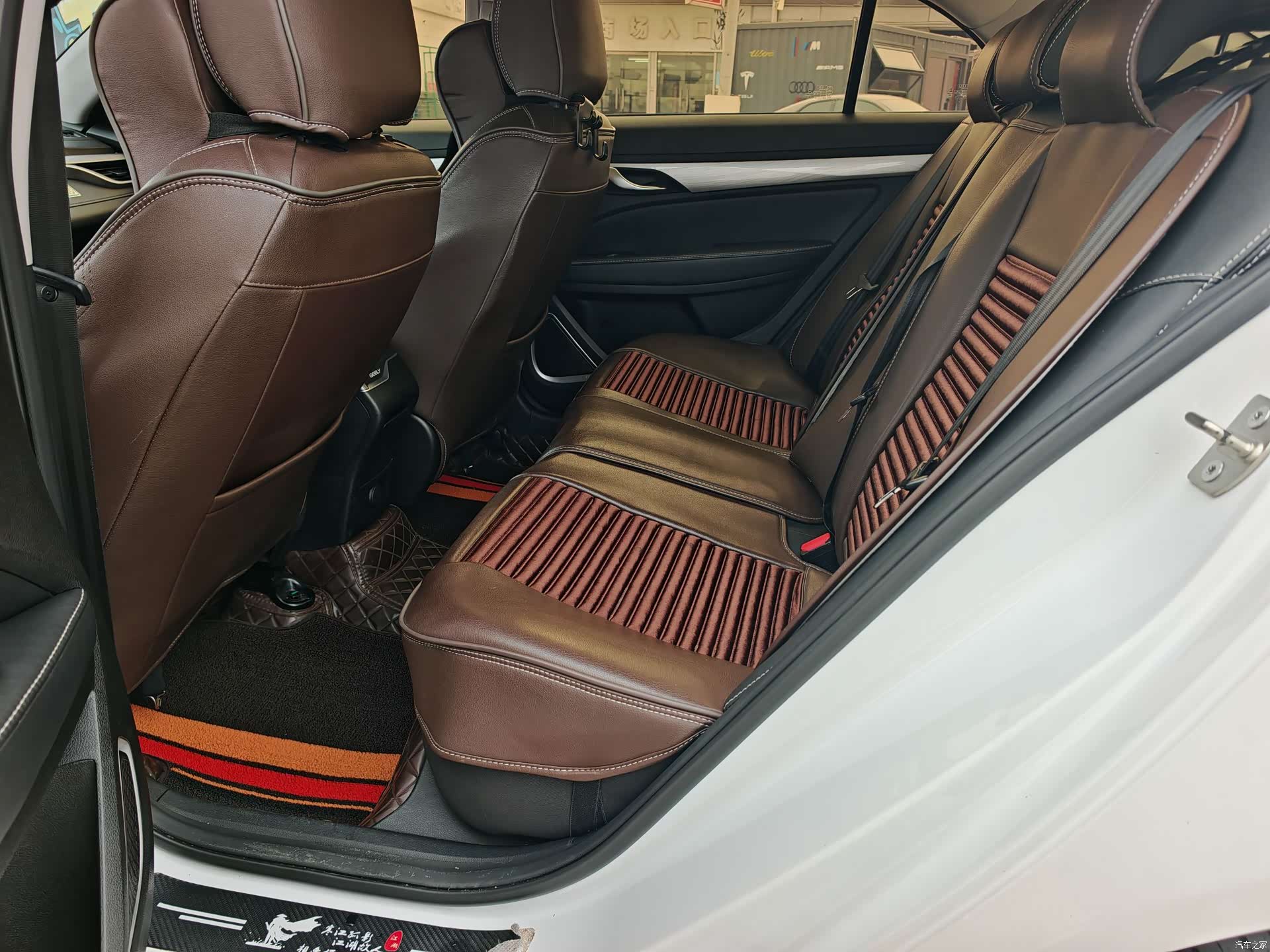Geely Emgrand, 2020 10