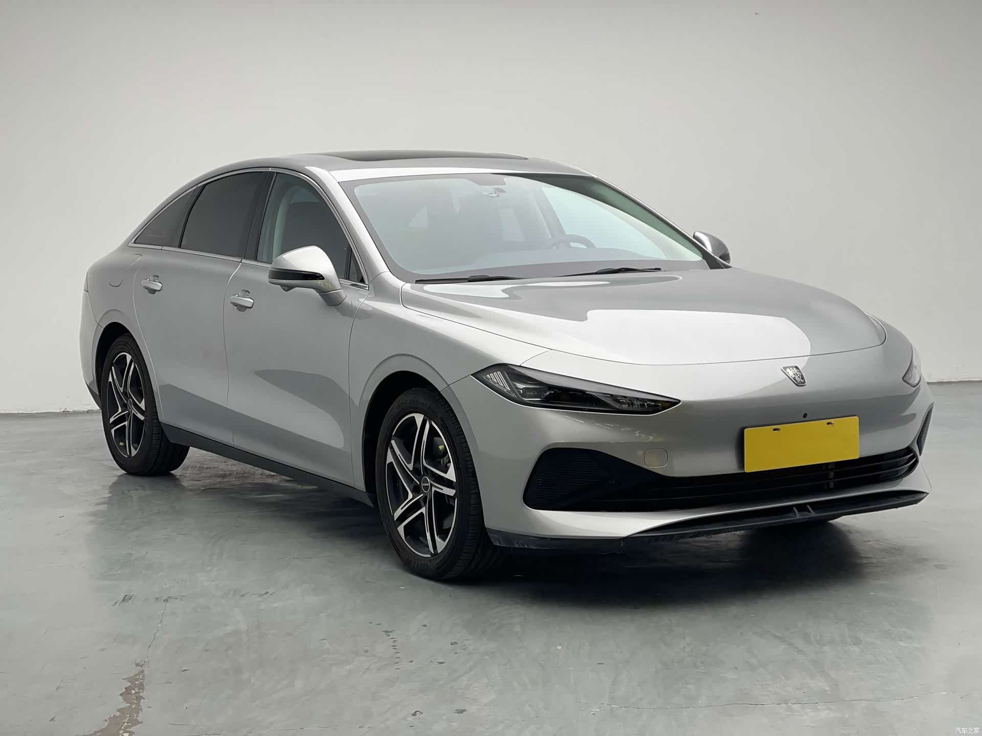 Roewe D7, 2024 3