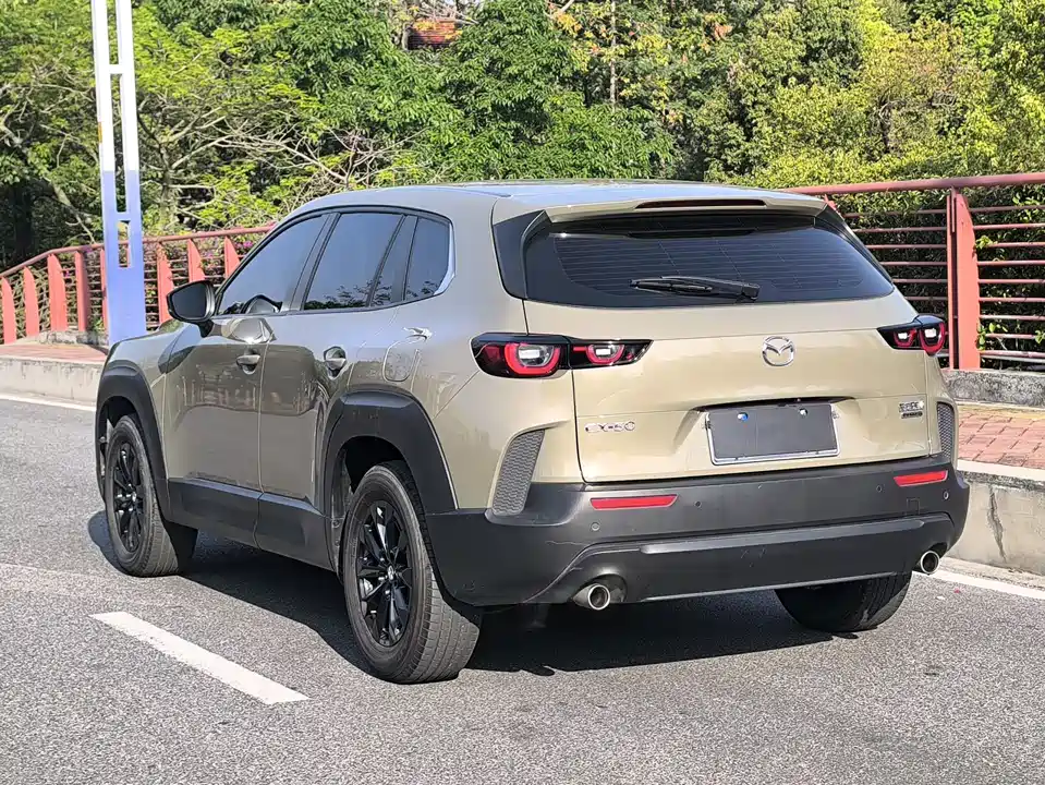 Mazda CX-50 line also