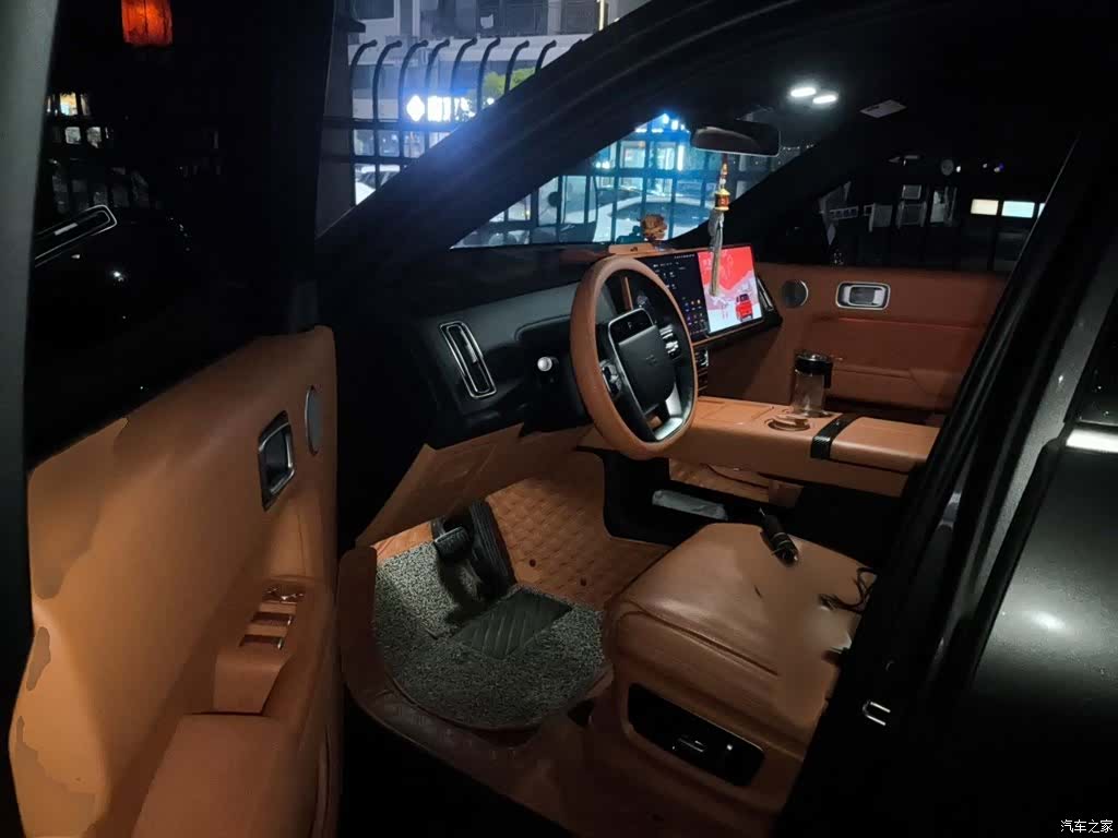 Li Auto L8, 2023 8