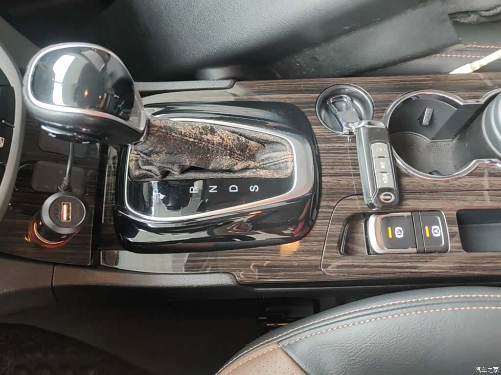 GAC GS5, 2016 14