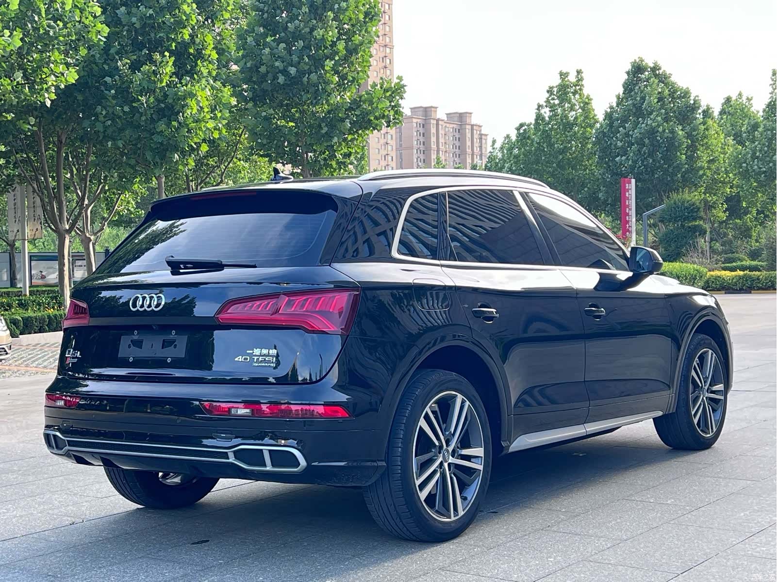 Audi Q5L, 2020 4