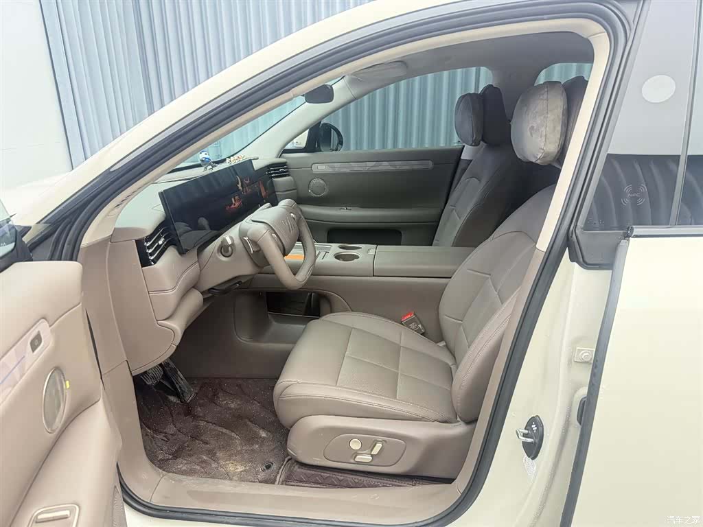 IM Motors LS6, 2026 7