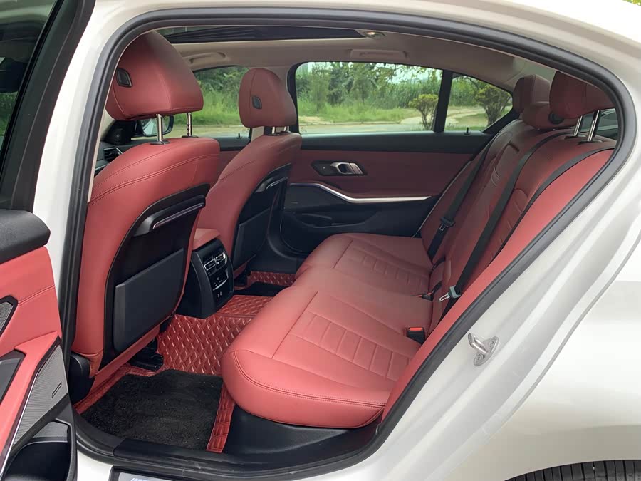 BMW 3 Series 2021, фото 9