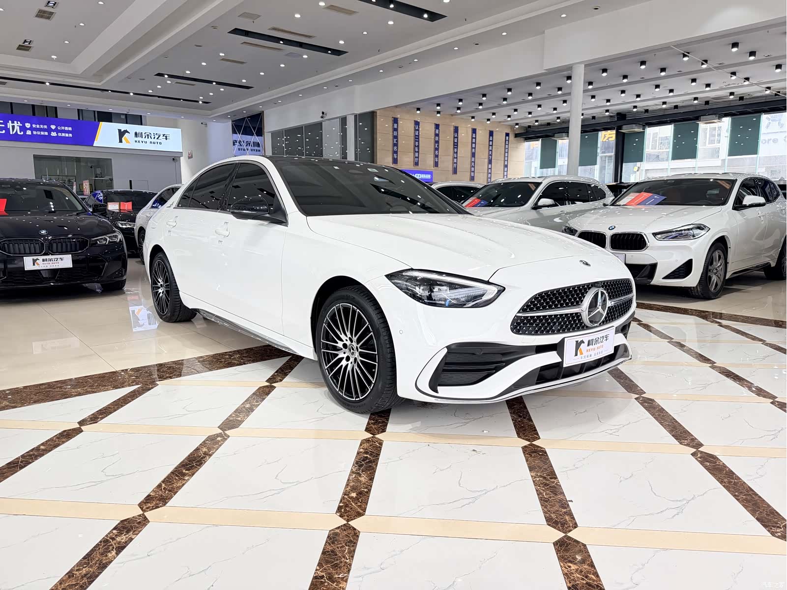 Mercedes-Benz C-Class, 2023 4