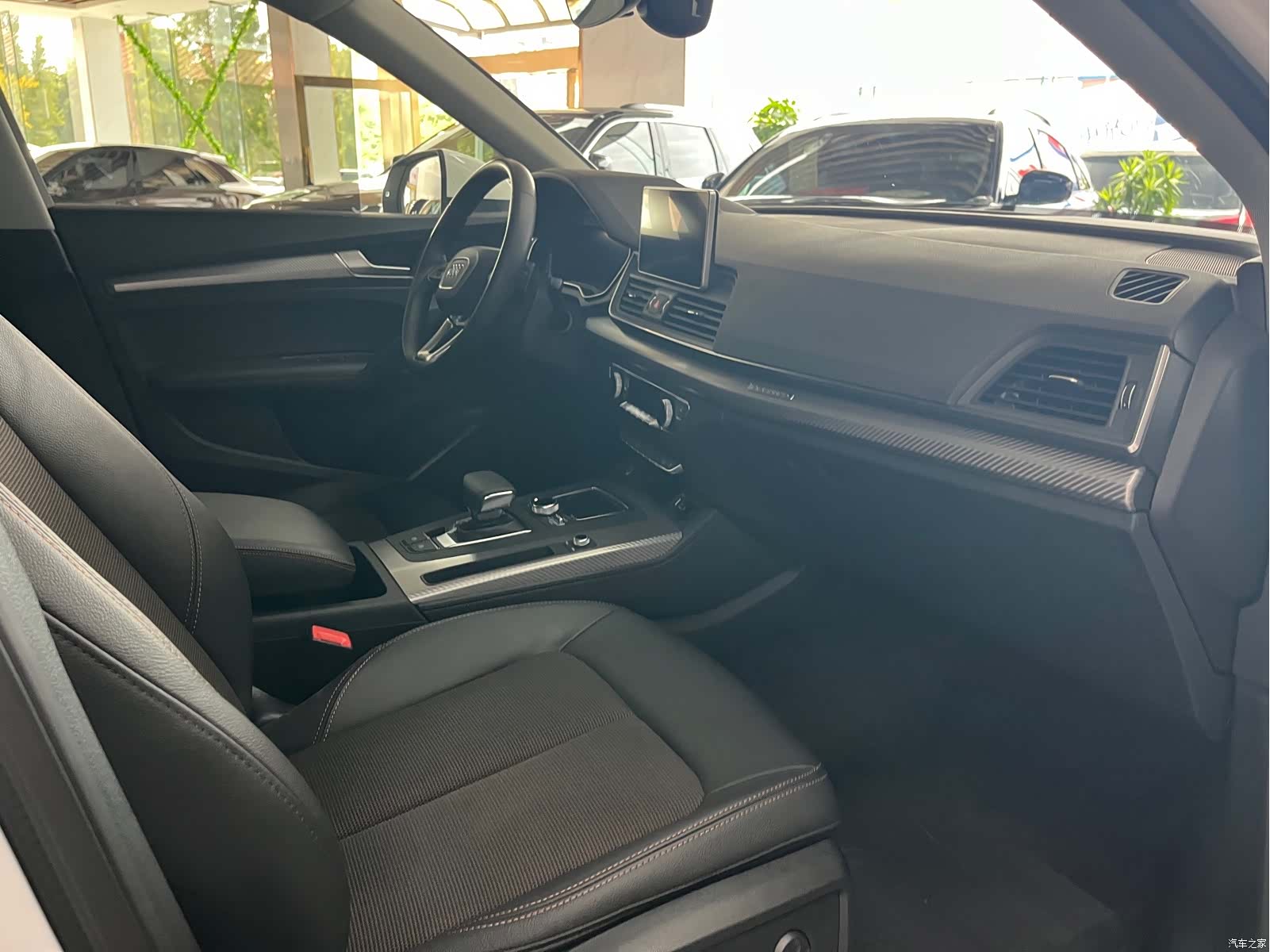 Audi Q5L, 2019 7