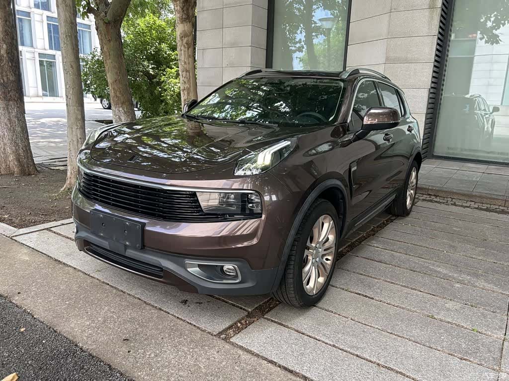 Lynk & Co 01, 2018 1