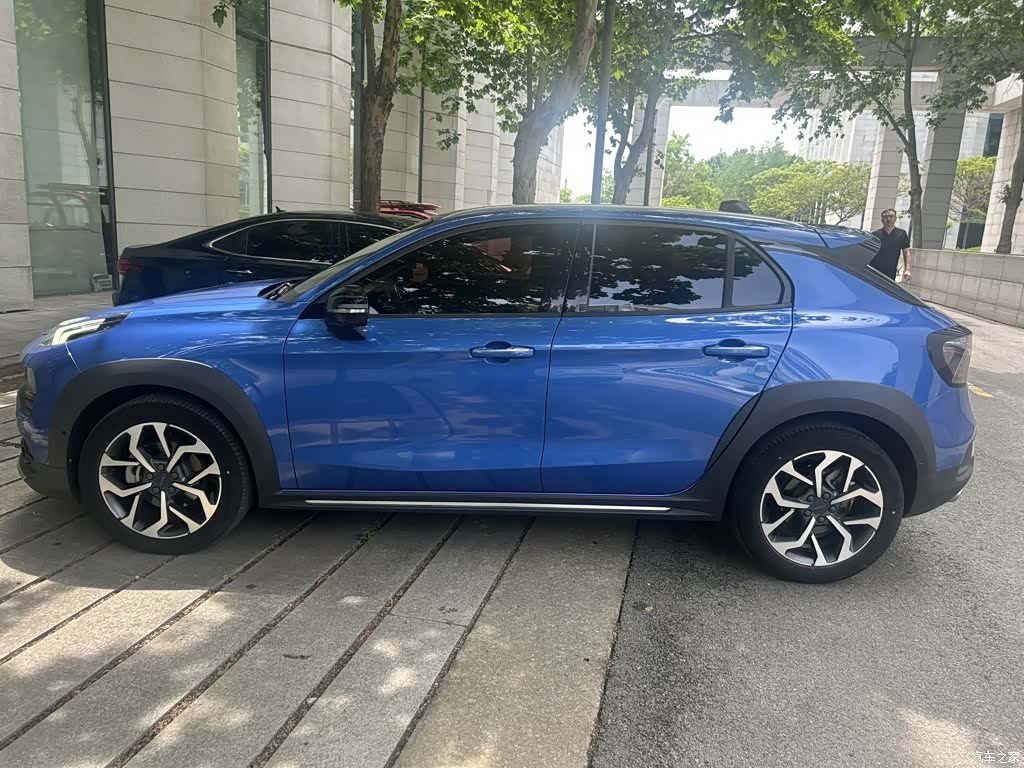Lynk & Co 01, 2020 6