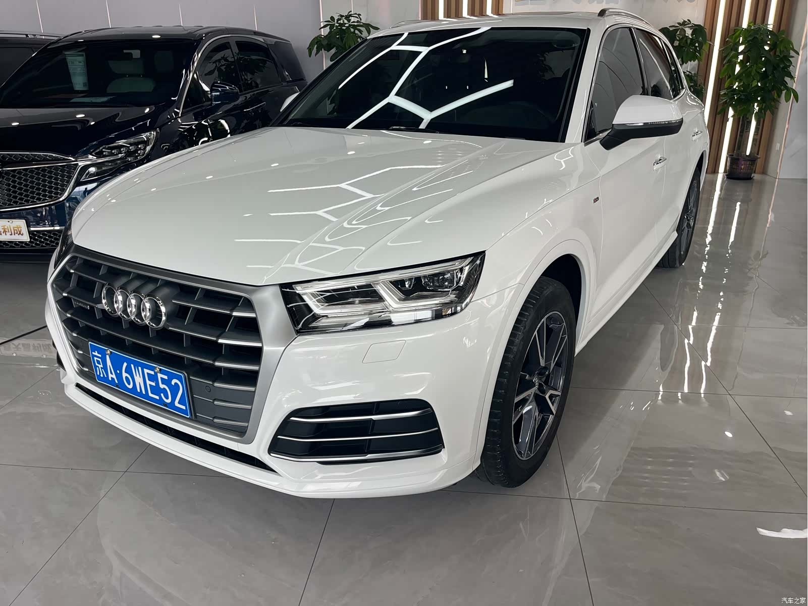 Audi Q5L, 2019 1