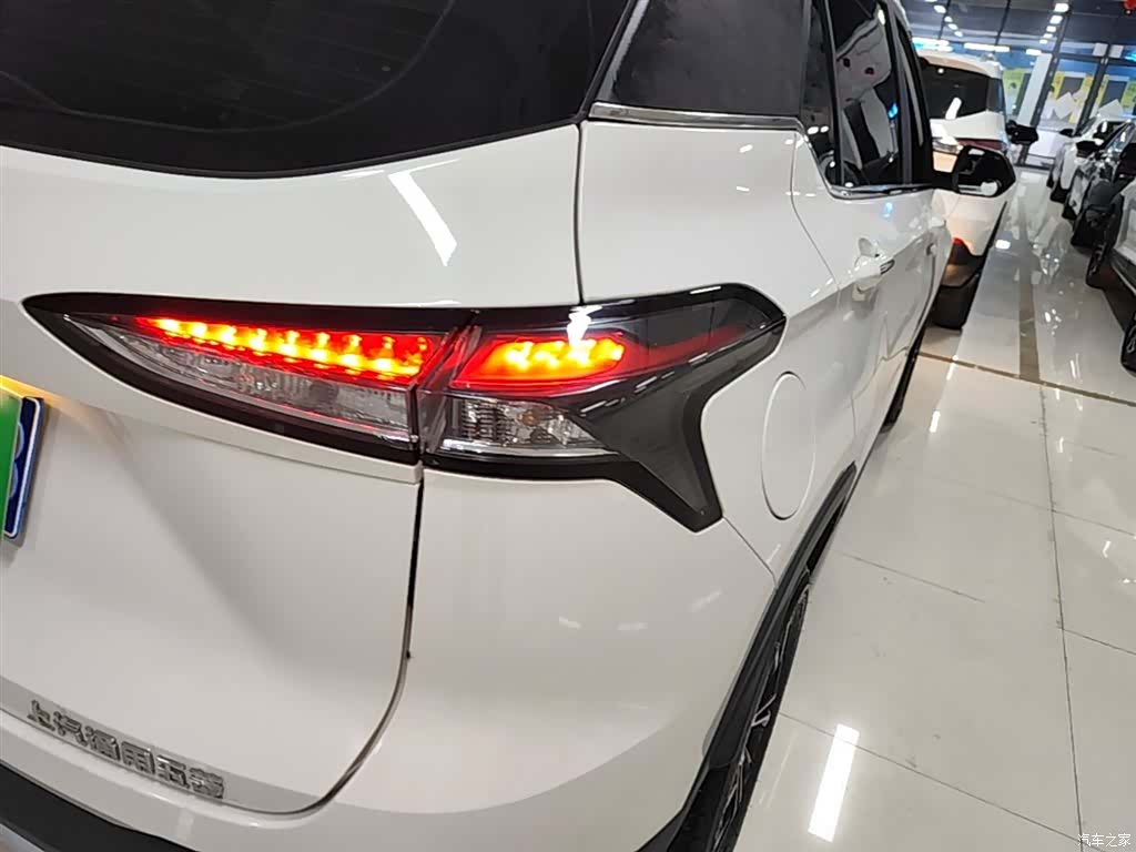 Wuling 510, 2019 8