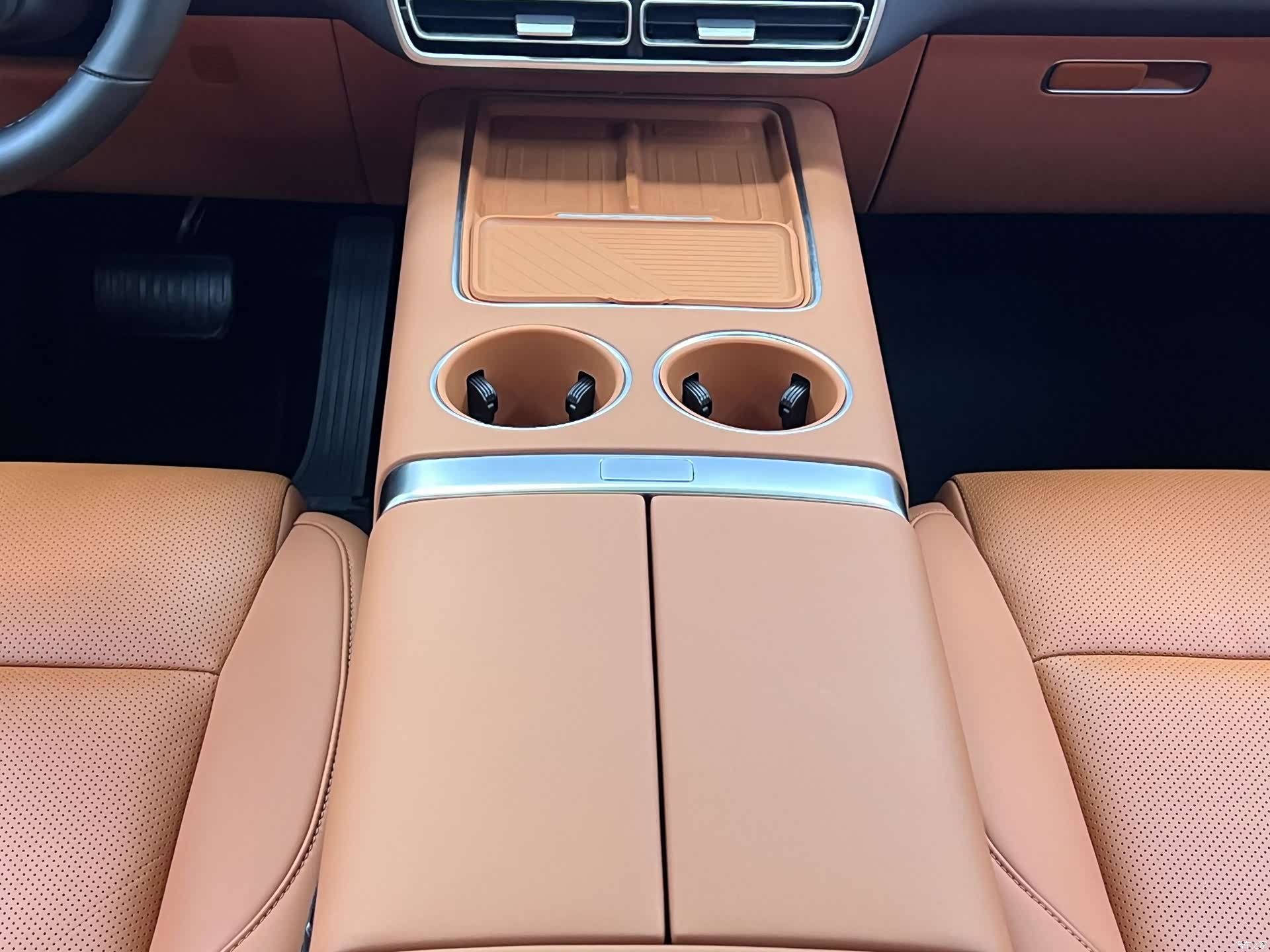 Li Auto L9, 2025 28