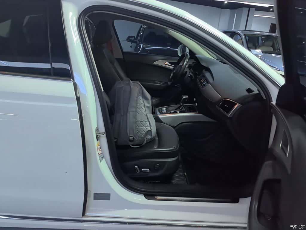Audi A6L, 2016 25
