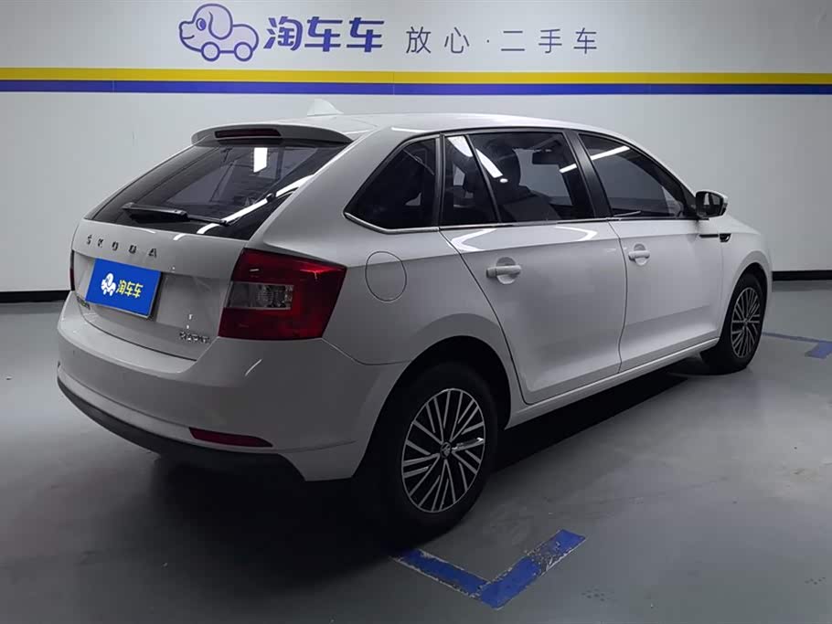 Skoda Xindong