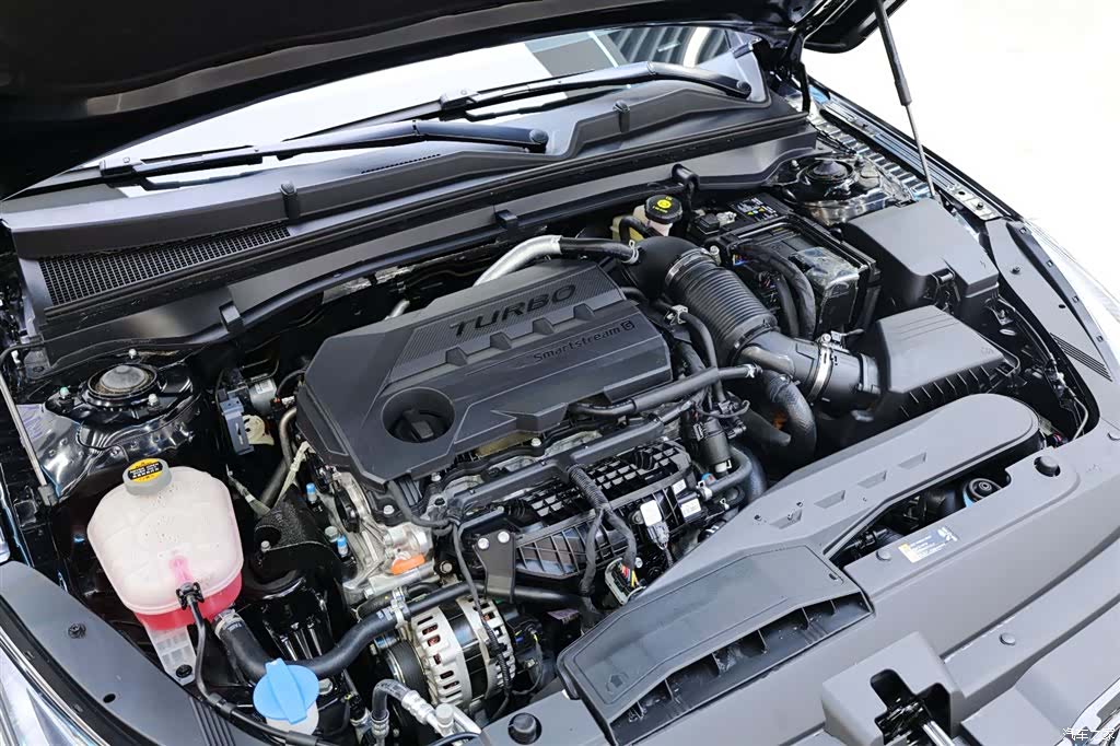 Kia K5, 2024 32