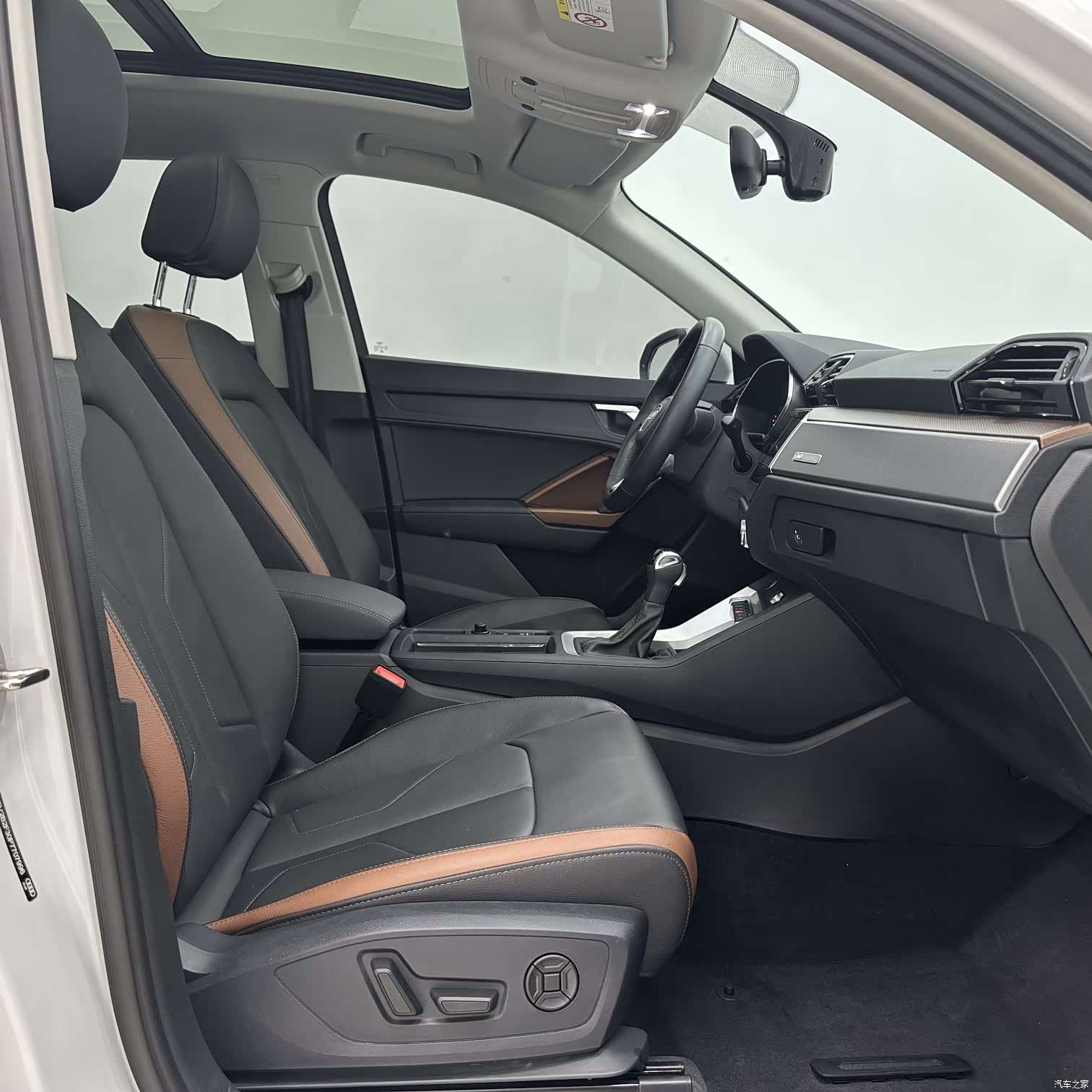 Audi Q3, 2023 9
