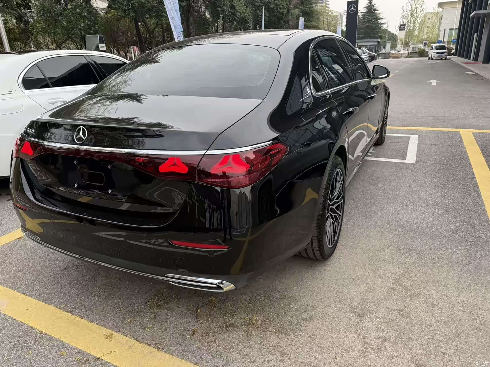 Mercedes-Benz E-Class, 2025 7