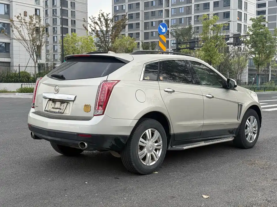 Cadillac SRX