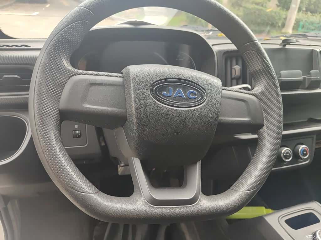 JAC M1, 2024 3