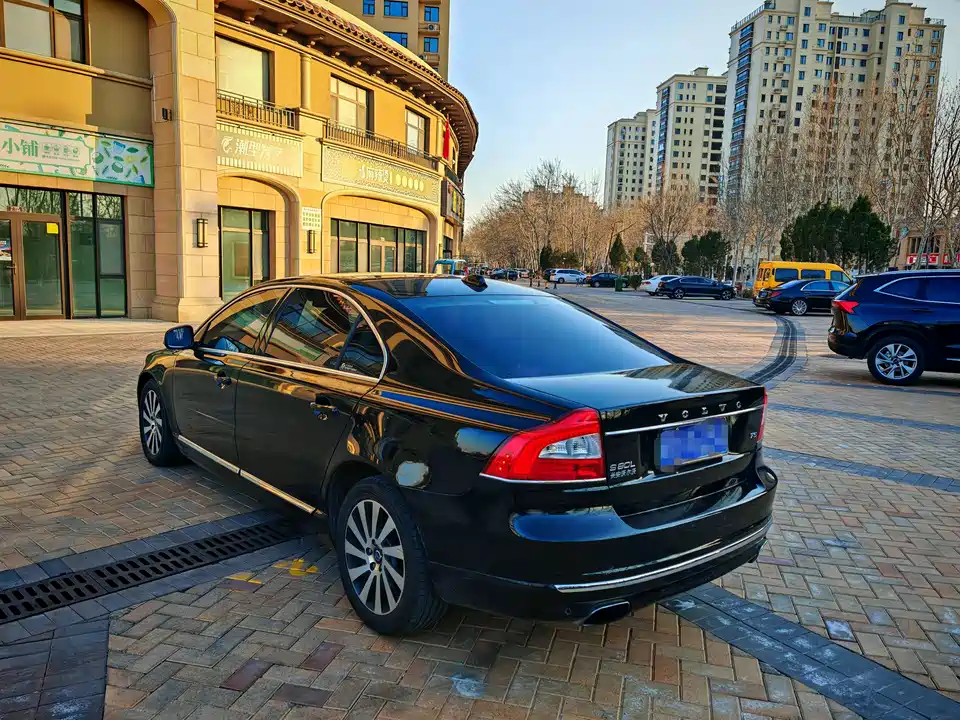 Volvo S80L