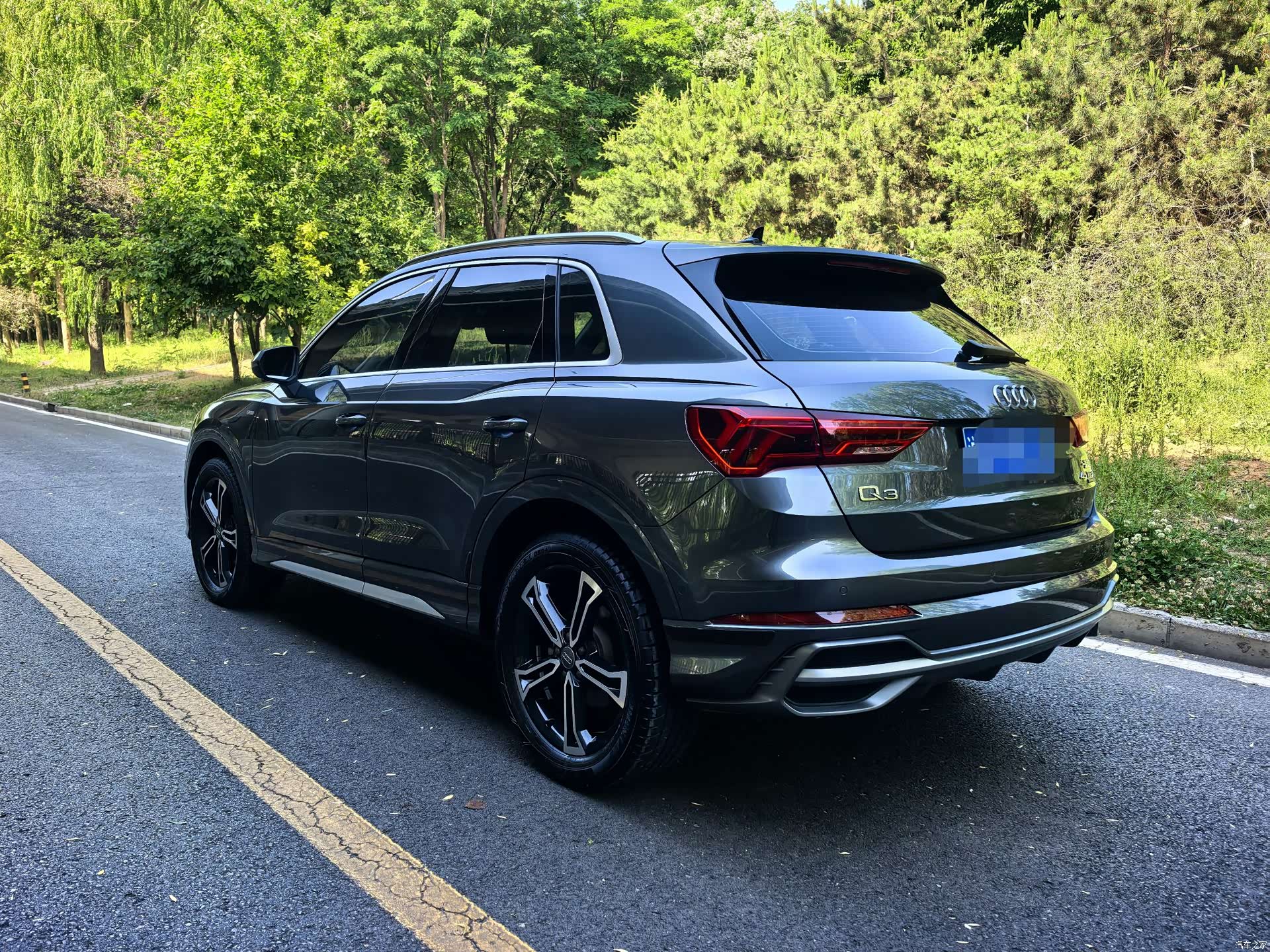 Audi Q3, 2021 4