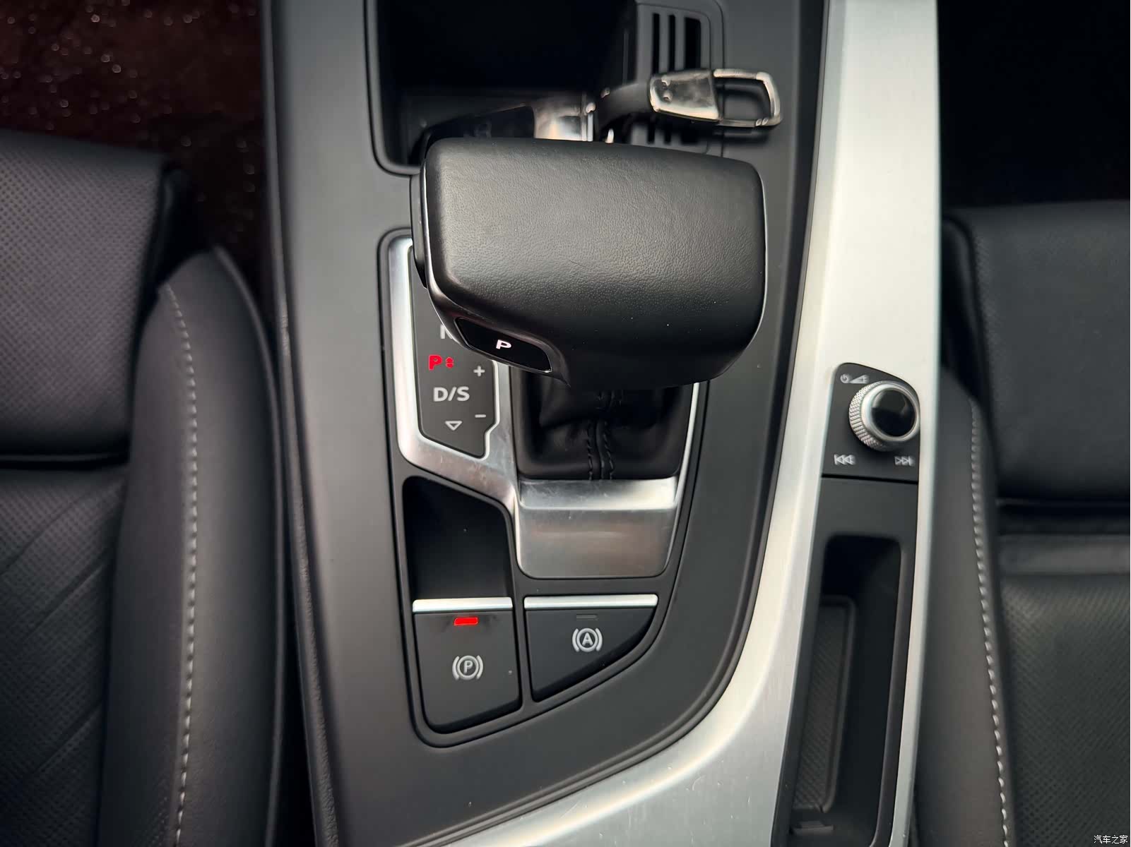 Audi A4L, 2021 9