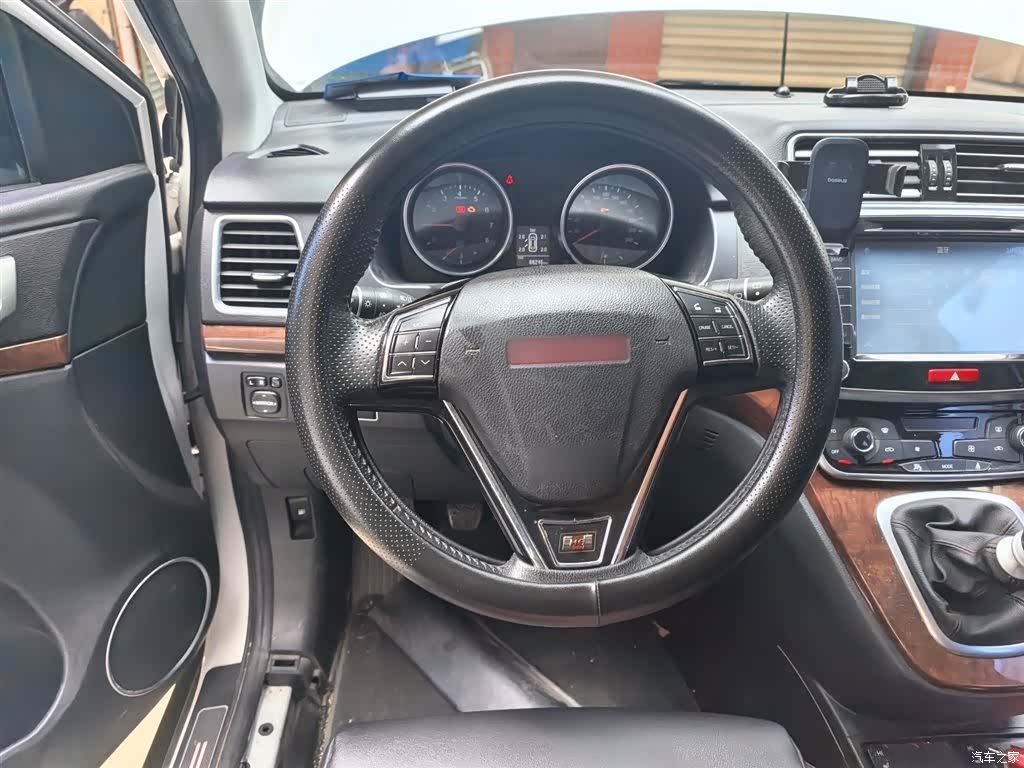 Haval H6, 2015 3