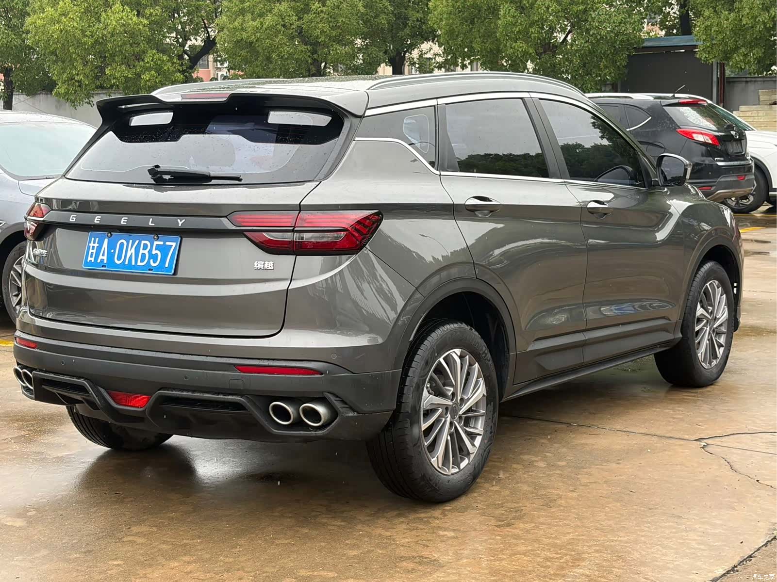 Geely Coolray, 2022 4